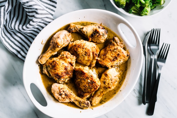 This creamy rosemary garlic chicken recipe is an easy and flavor packed weeknight dinner! It's ready in just thirty minutes and completely kid friendly. #30minutesorless #rosemarychicken #kidfriendly #weeknight #recipe #chicken